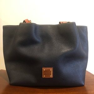 Dooney and Bourke Shoulder Bag